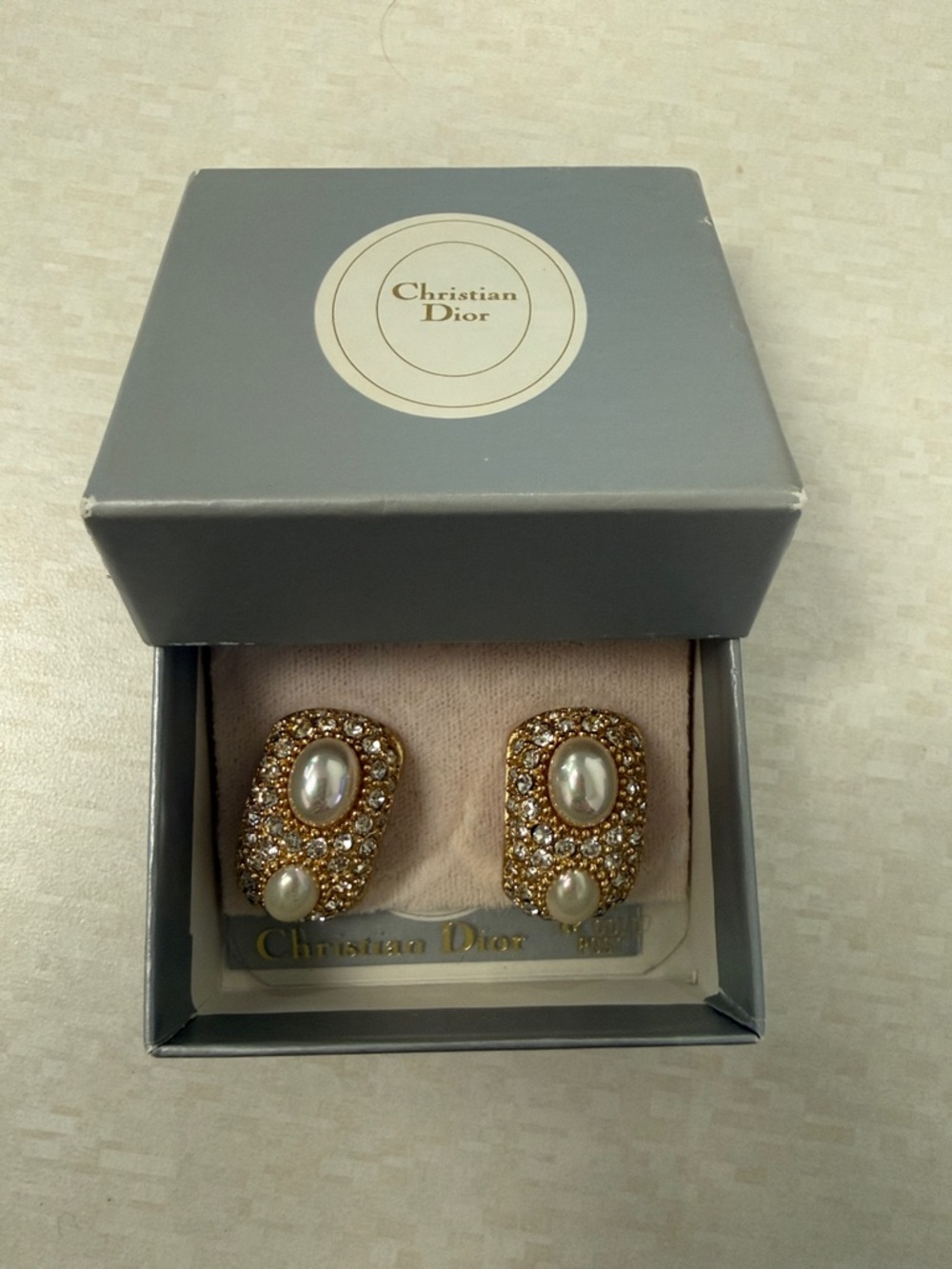 Dior Gold-Tone Crystal and Pearl Pierced Earrings - Picture 3 of 10